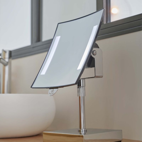 Equipamiento para baños de hotel: accesorios y espejos JVD
